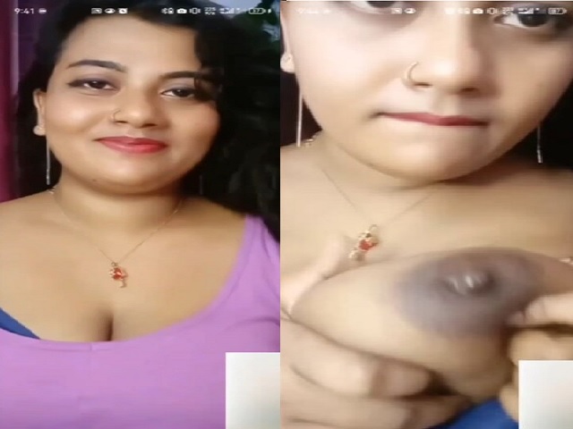 chubby bhabhi striptease big boobs and pussy