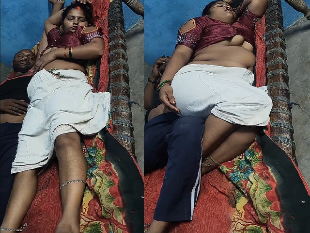 wife blouse hooks open and pussy showing during